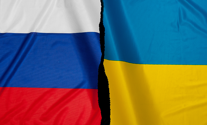 La situation internationale ouverte par la guerre en Ukraine : se parer des raisonnements binaires et du prêt à penser idéologique

