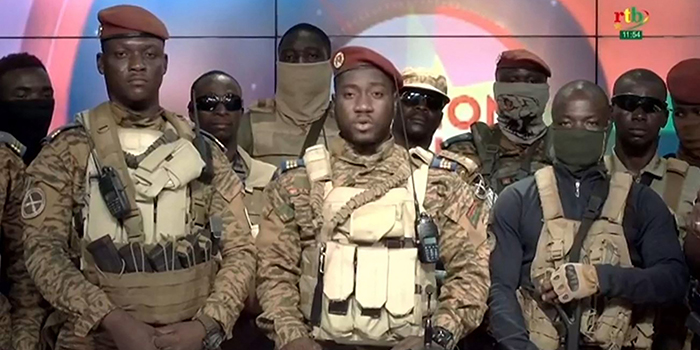 Coup d’État au Burkina Faso : entre crise multiforme et jeux d’influence
