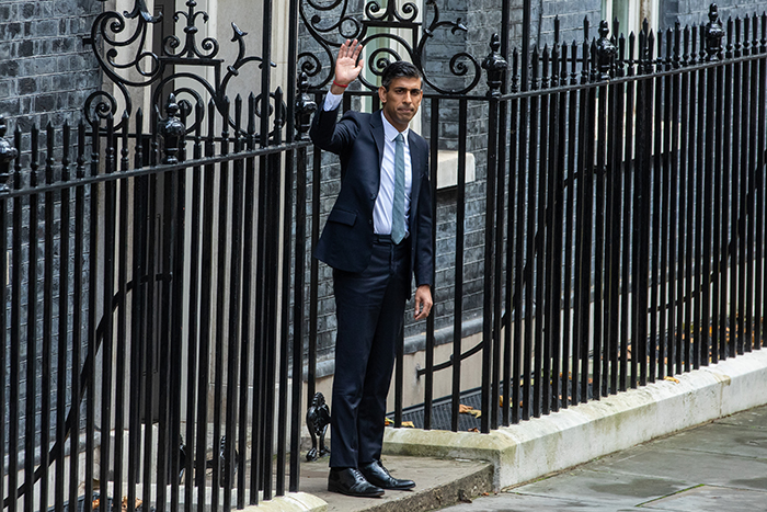 Changement de Premier ministre : le Royaume-Uni arrivera-t-il à sortir de l’impasse ?