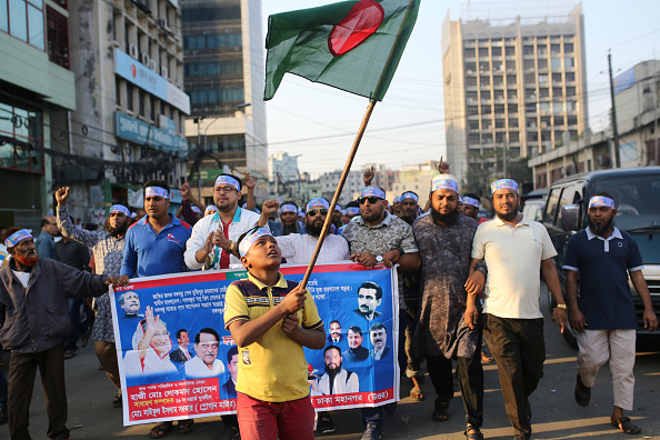 Entre dérive autoritaire et « success story » du développement, le paradoxe du Bangladesh