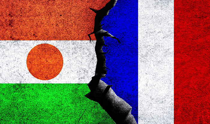 Retrait des troupes françaises au Niger : et maintenant ?
