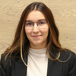 Joanna Castro Dos Santos
